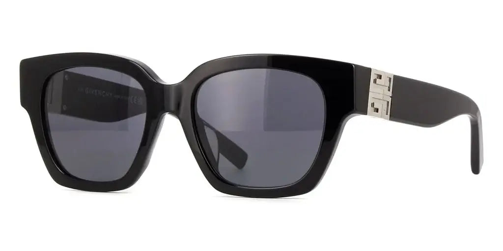 GIVENCHY   GV 40083F