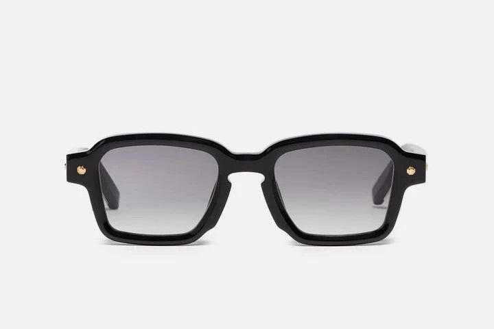 JOHN DALIA  P07