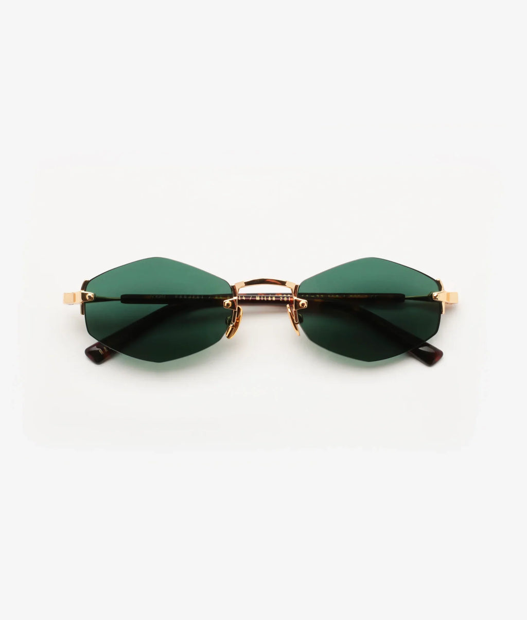 Gast Lunar Gold Lu02 Sunglasses, Size 52 - Dayal Opticals India