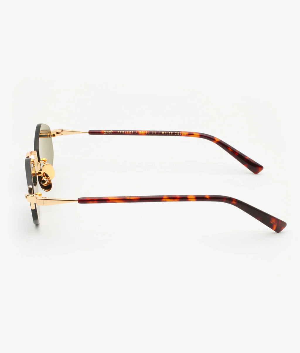 Gast Lunar Silver Lu03 Sunglasses, Size 52 - Dayal Opticals India