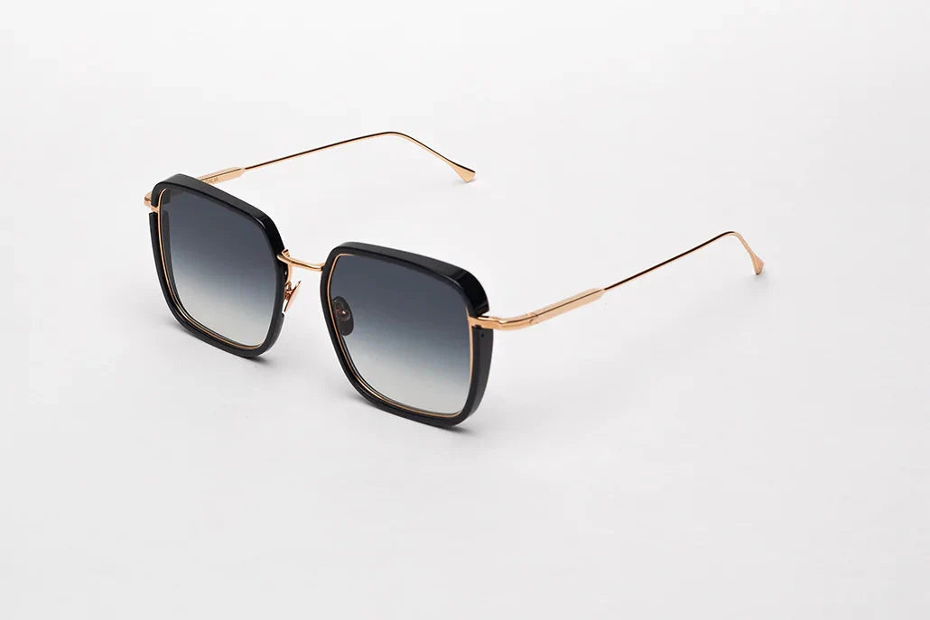 JOHN DALIA MARIAH - Dayal Opticals   