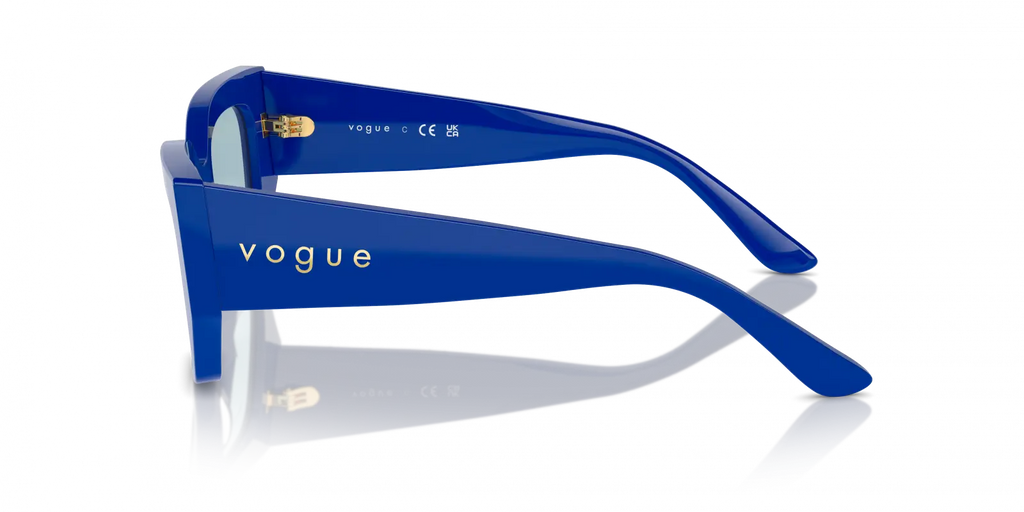 VOGUE    5583S