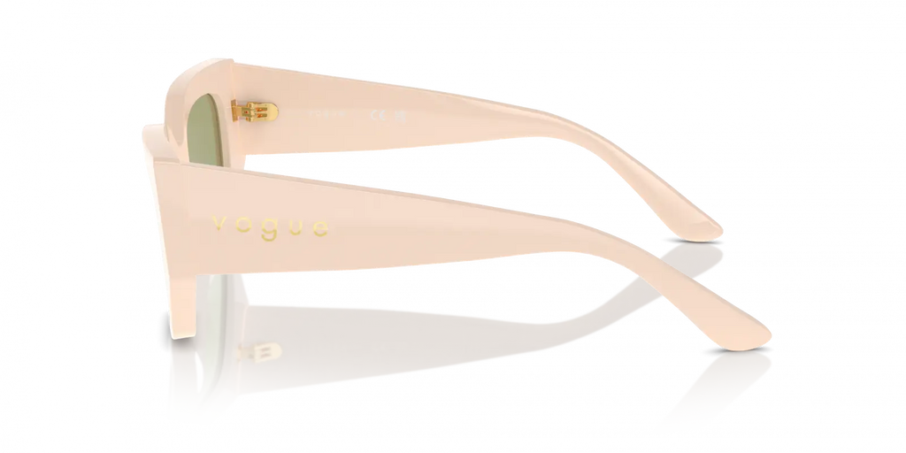 VOGUE    5583S