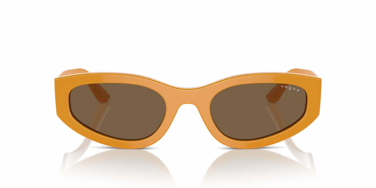 VOGUE    5585S