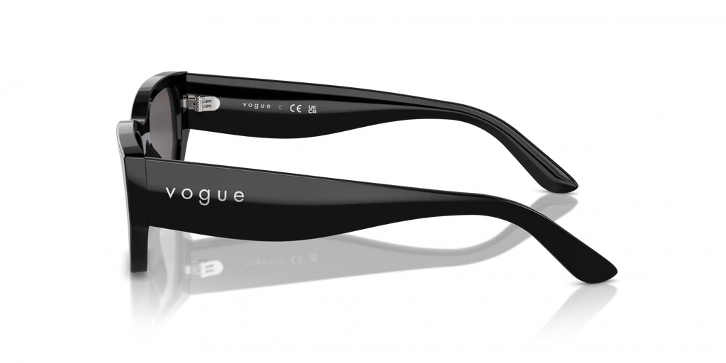 VOGUE    5586S