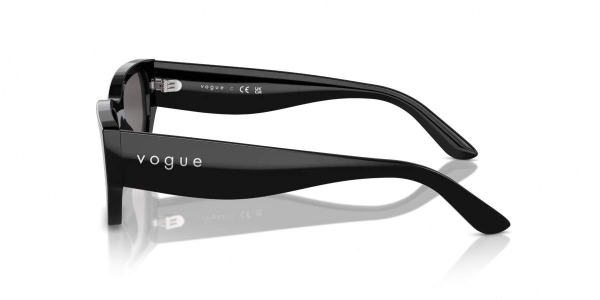 VOGUE    5586S