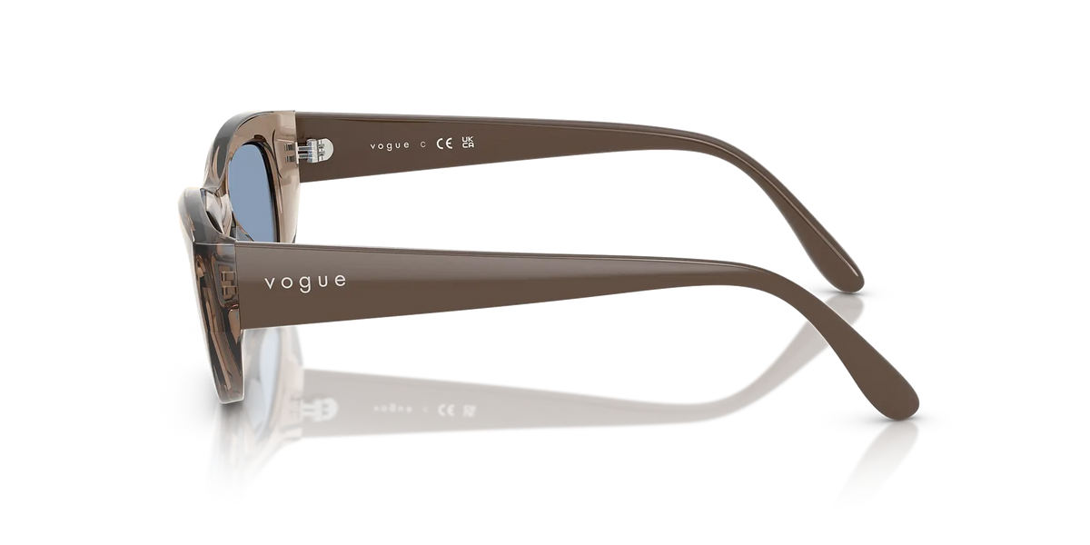 VOGUE    5616S