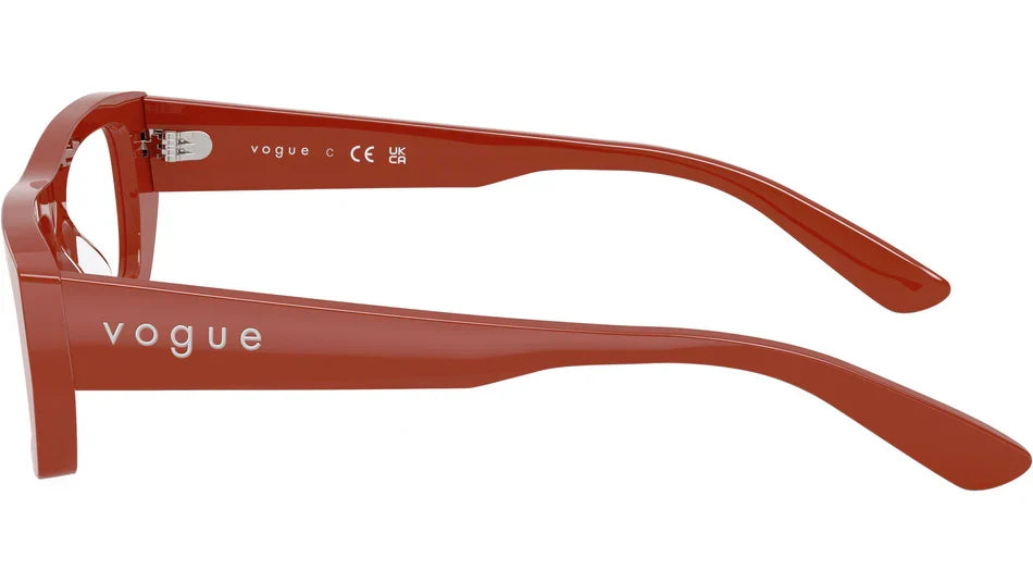 VOGUE      5660U