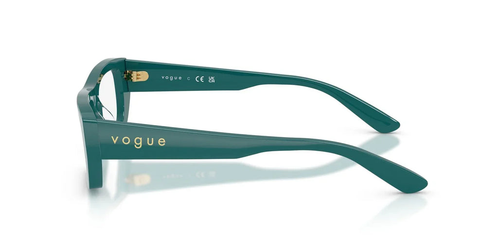 VOGUE      5660U